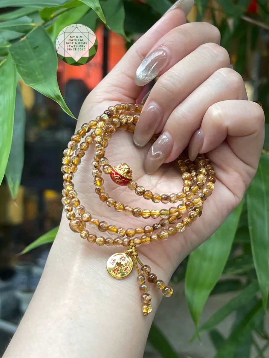 🌟 Vòng Tay Thạch Anh Tóc Nâu Vàng VIP – Charm Vàng Đồng Xu & Hũ Vàng