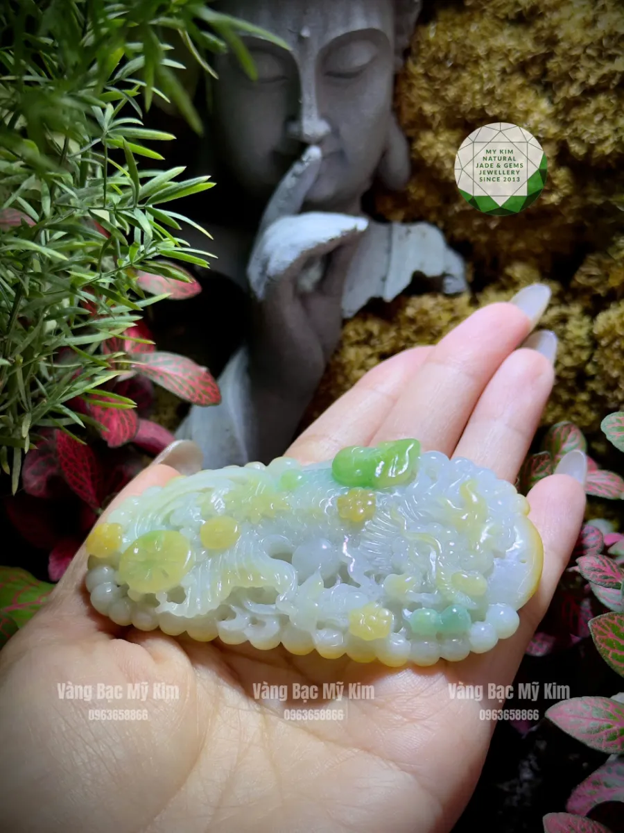 🐉✨ Mặt Ngọc Phỉ Thúy Cá Chép Hóa Rồng – Tượng Trưng Cho Sự Vươn Lên & Phát Đạt