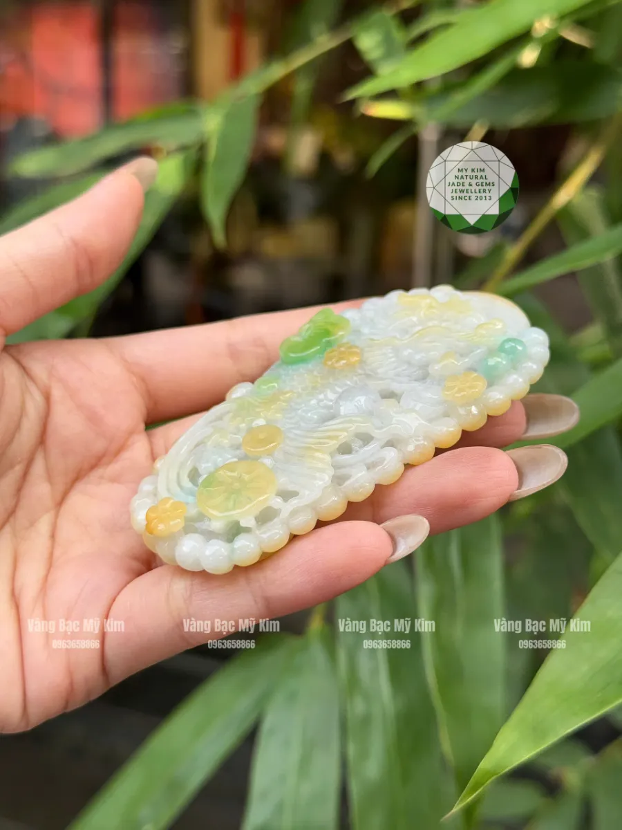 🐉✨ Mặt Ngọc Phỉ Thúy Cá Chép Hóa Rồng – Tượng Trưng Cho Sự Vươn Lên & Phát Đạt