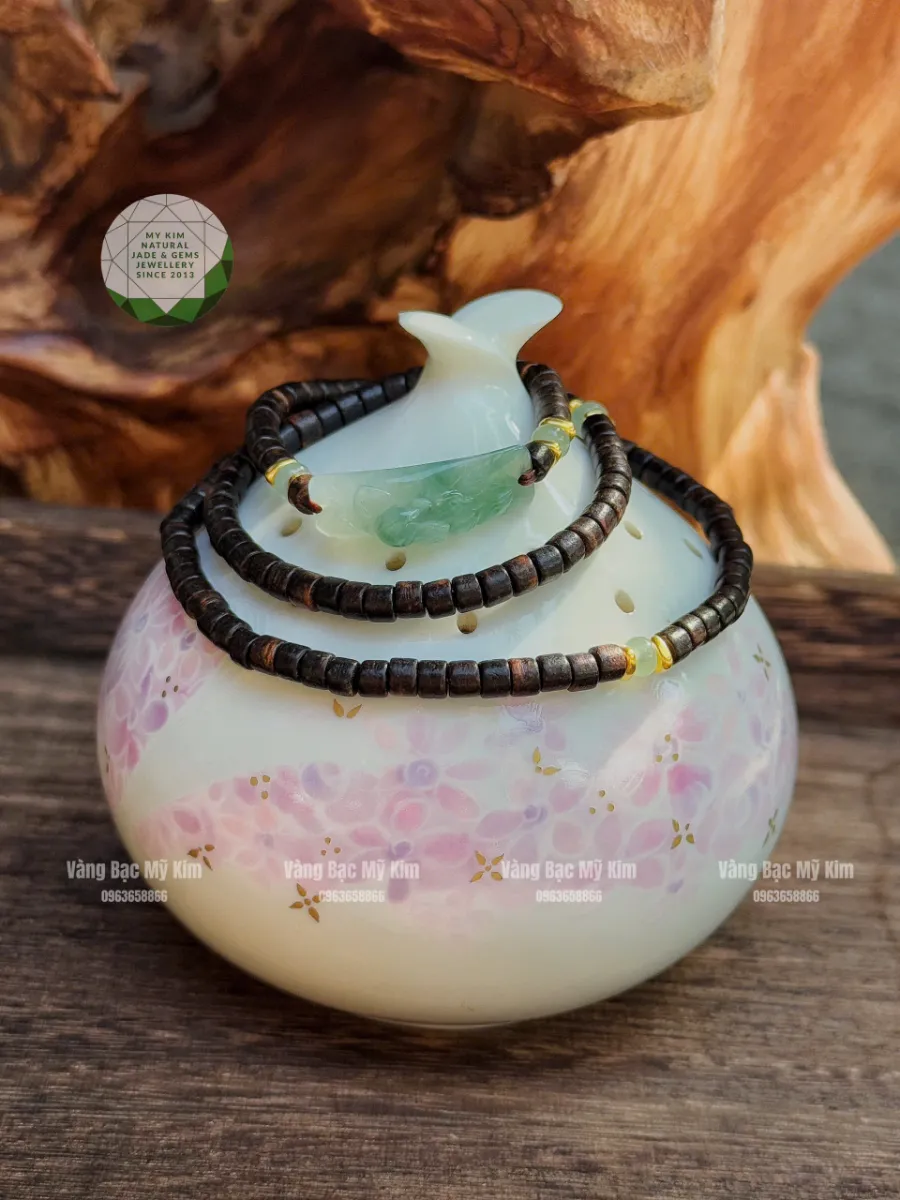 TRẦM HƯƠNG -  TỬ ĐÀN TỰ NHIÊN