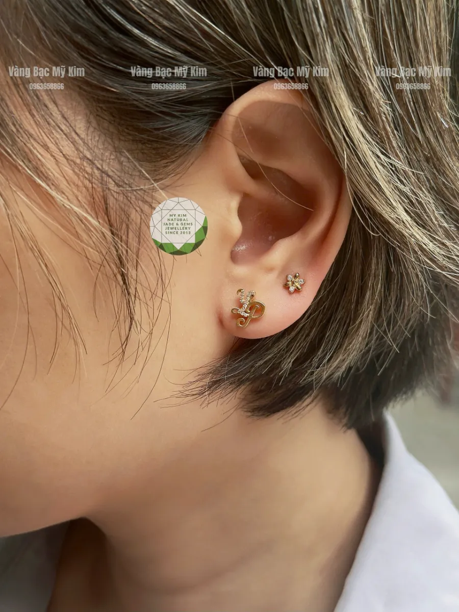 ✨ Bông Tai Chữ Lồng Tên – Thiết Kế Cá Nhân Hóa