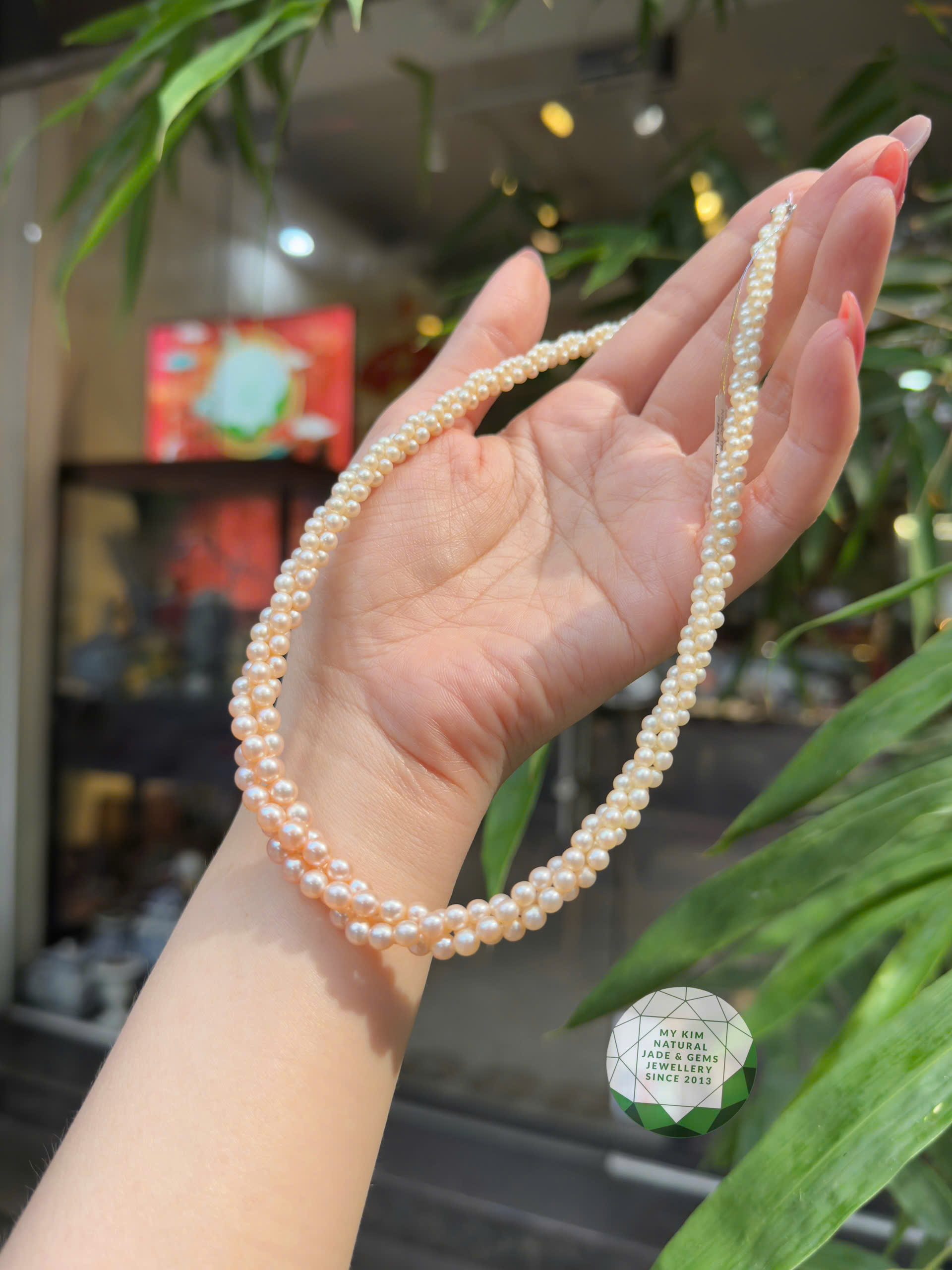 💗 Vòng Ngọc Trai Nước Ngọt Ánh Hồng – Nét Đẹp Nữ Tính, Tinh Tế & Trang Nhã