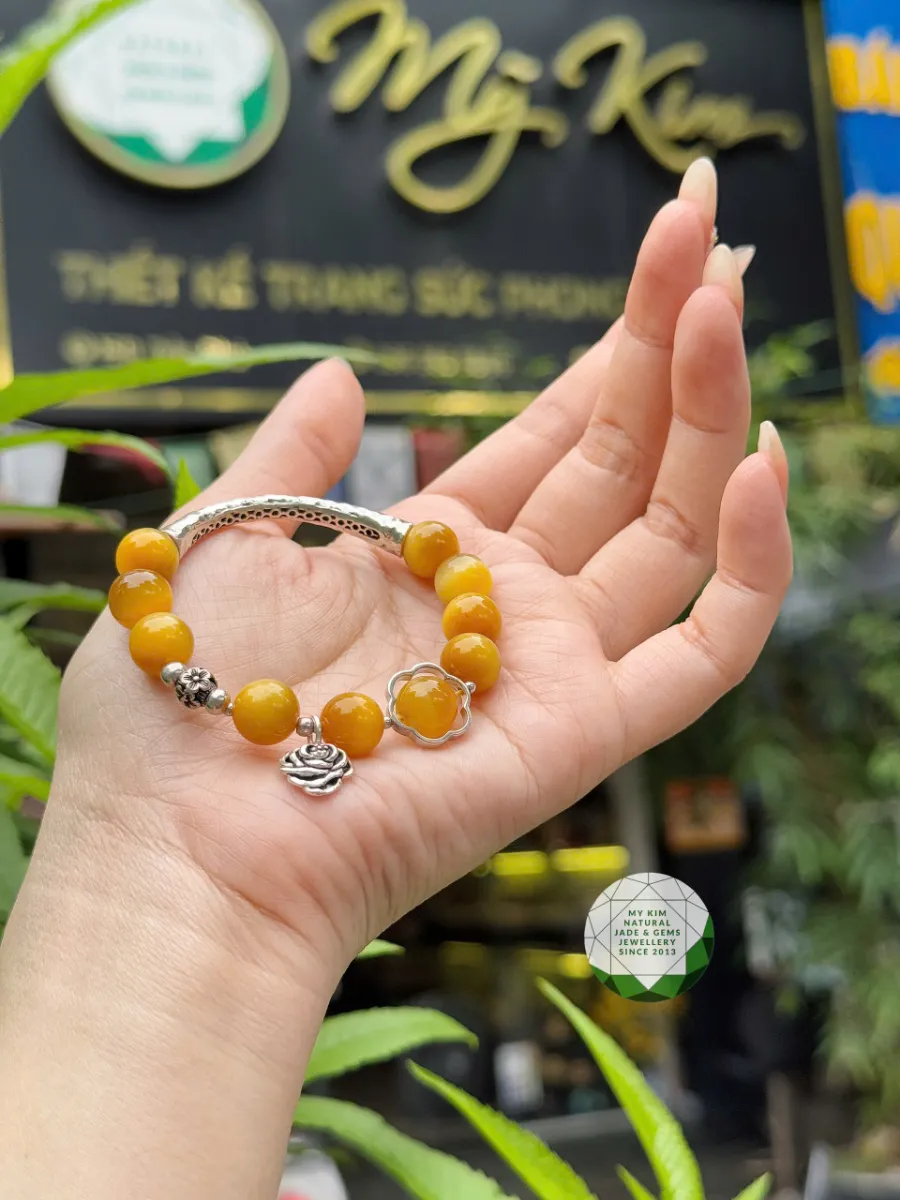 🐯 Vòng Đá Mắt Hổ Vàng Sáng – Mix Charm Bạc 925 | Tỏa Nội Lực, Sáng Tâm Thức